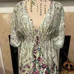 Grass Collections Women’s Floral Blouse. XS. Purple, Green.